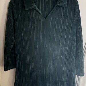 Dark Green Long Sleeve Top